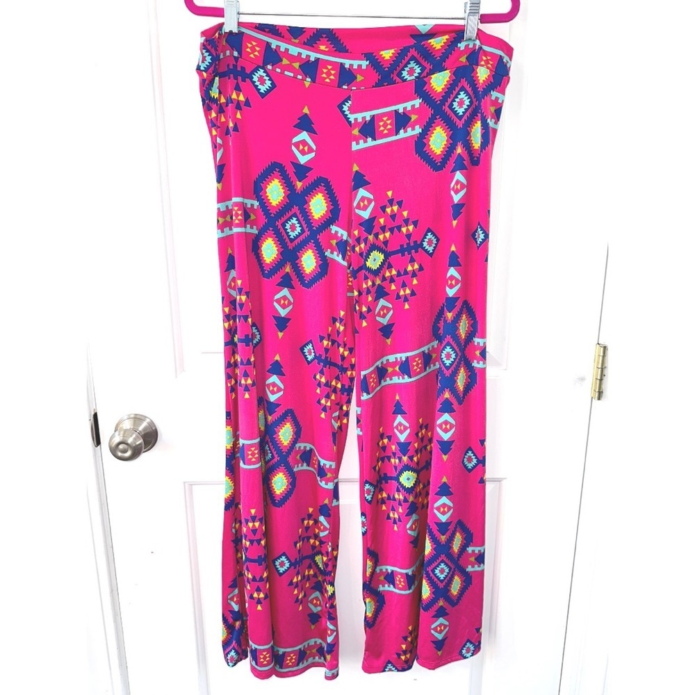 Boutique pink Aztec print pants